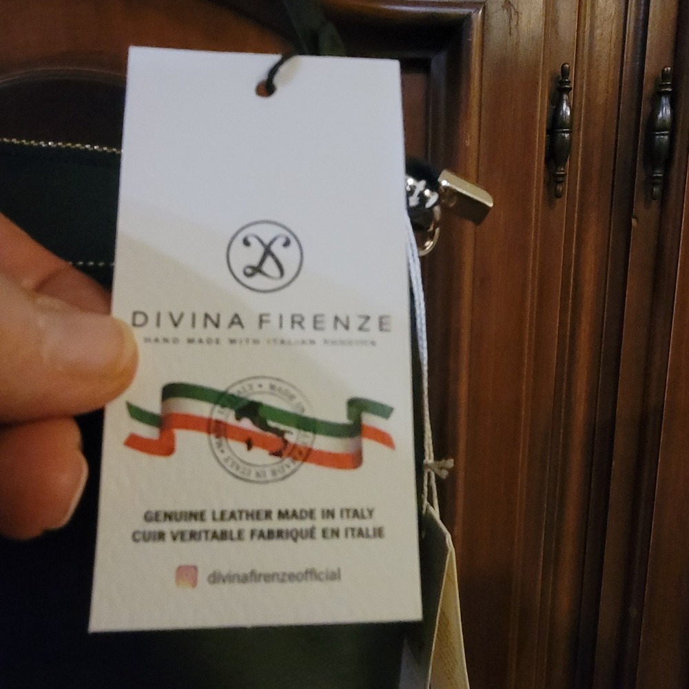 Divina Firenza Lilla Black leather 3 zip bag 2 outer pockets zippered - Picture 5 of 12